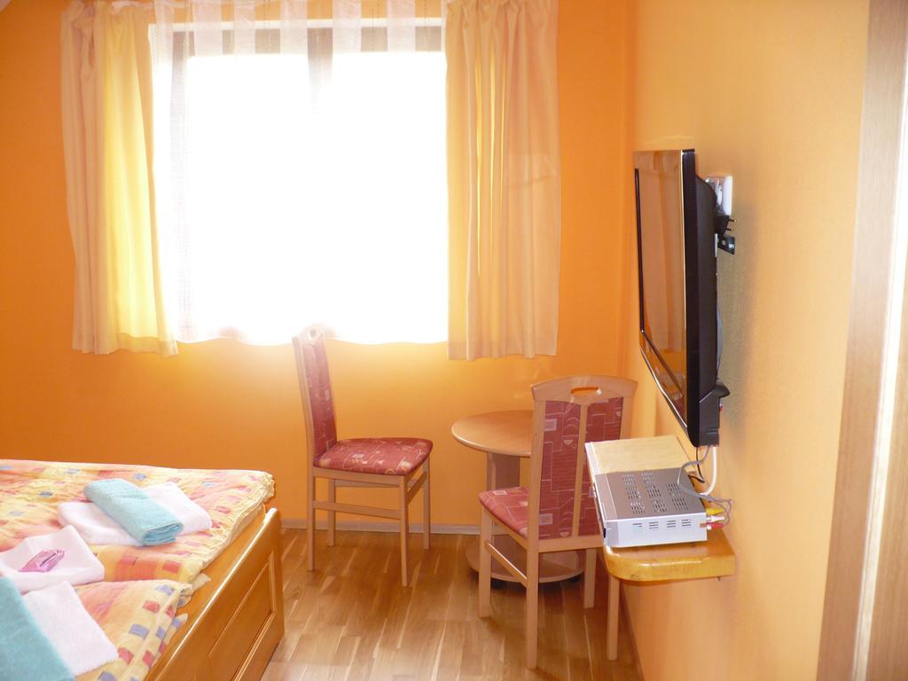 Wellness Chata Kastanek クヴィルダ 部屋 写真